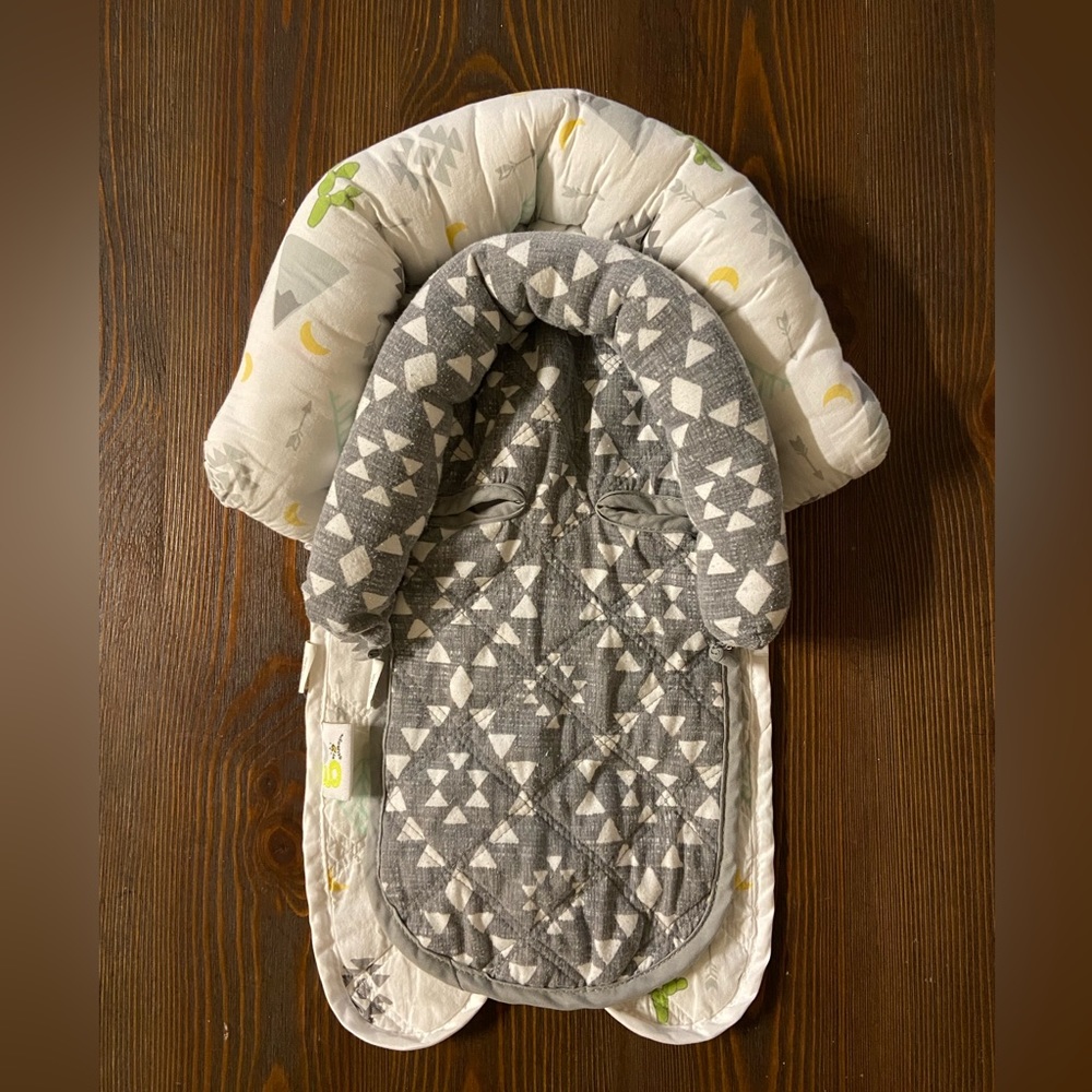 Infant Carseat Head Support